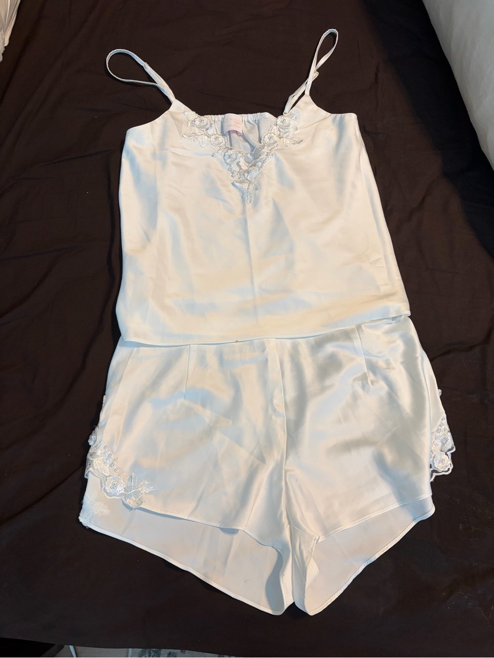 Le Rose NEVER WORN silk set